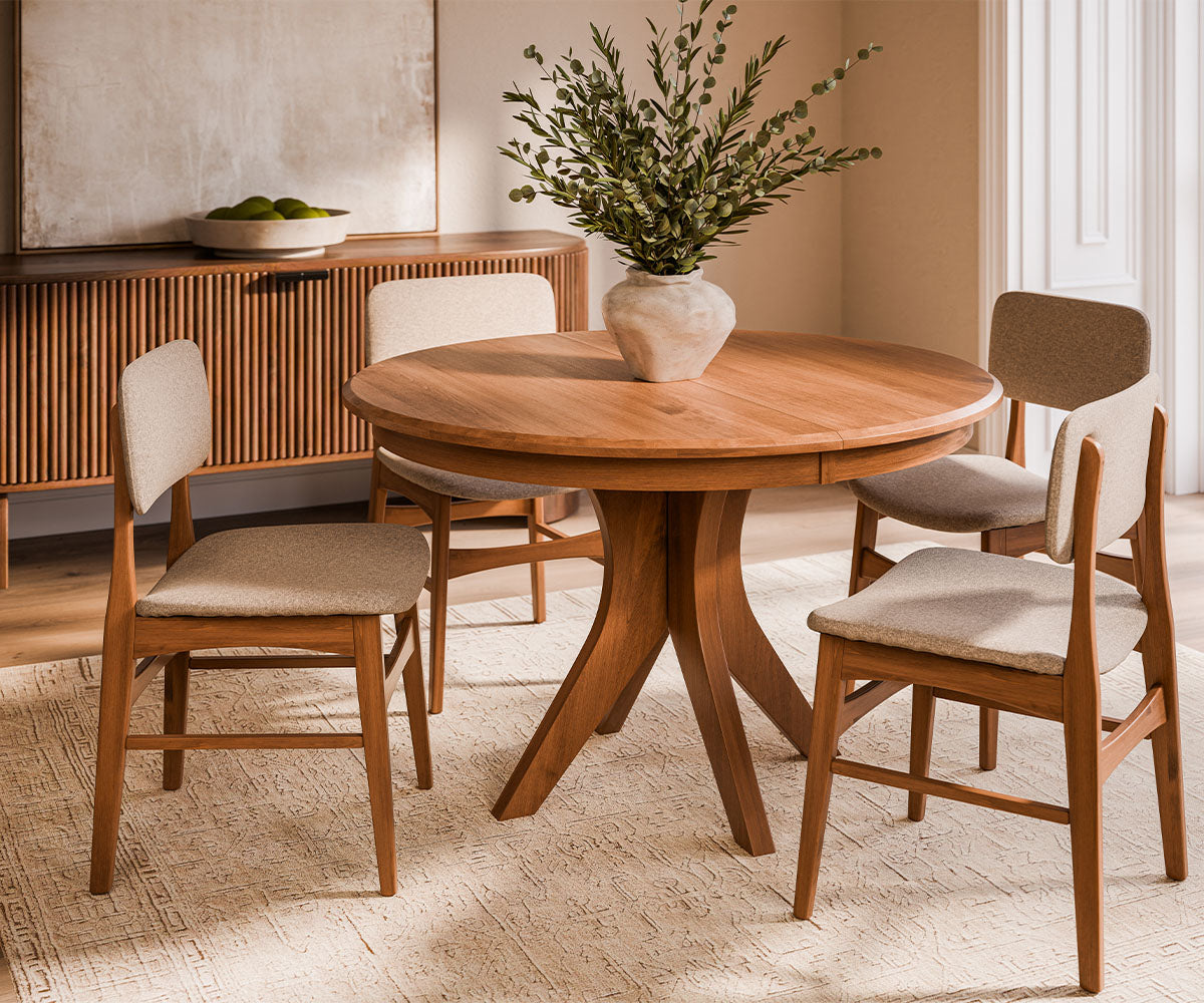 Huntley Single Pedestal Table