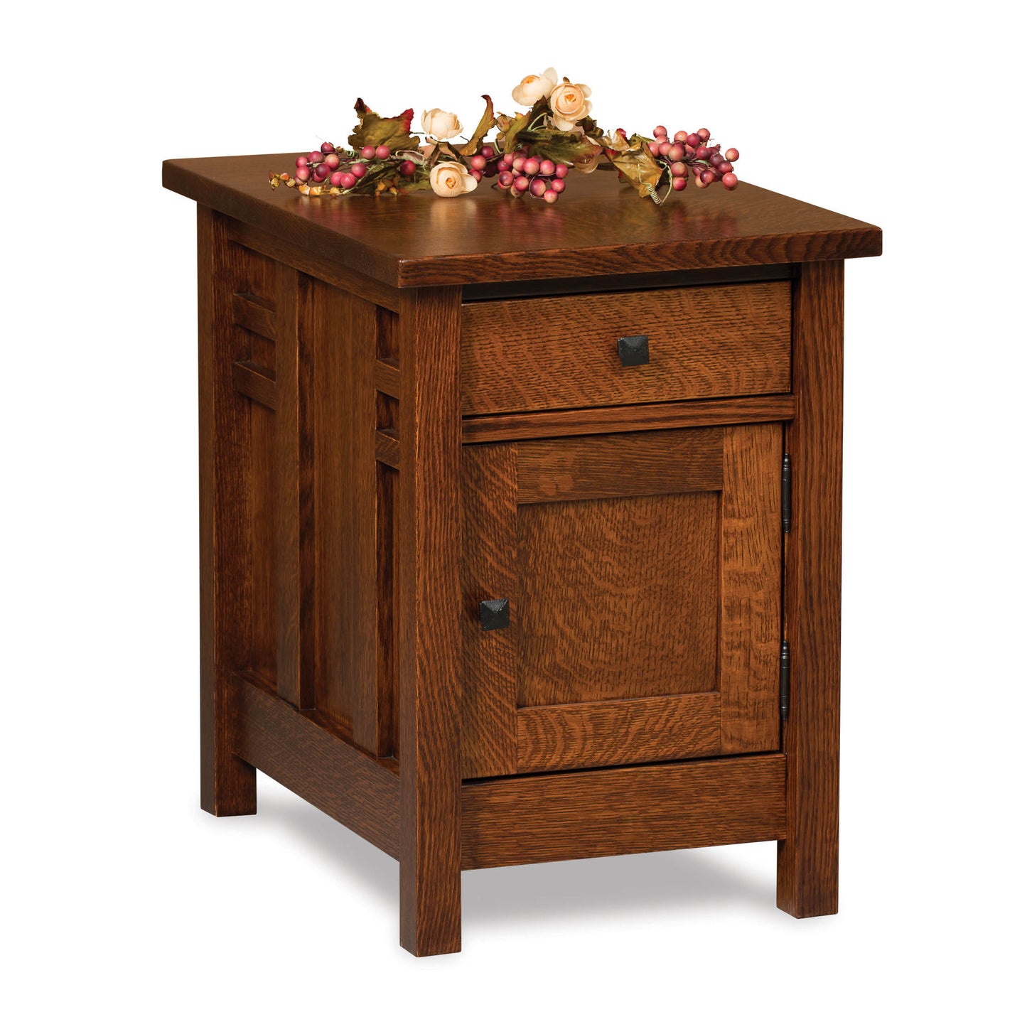 Kascade Enclosed End Table w/Drawer & Door